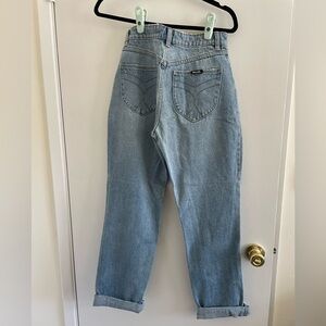 Rolla’s classic straight 90’s Jean